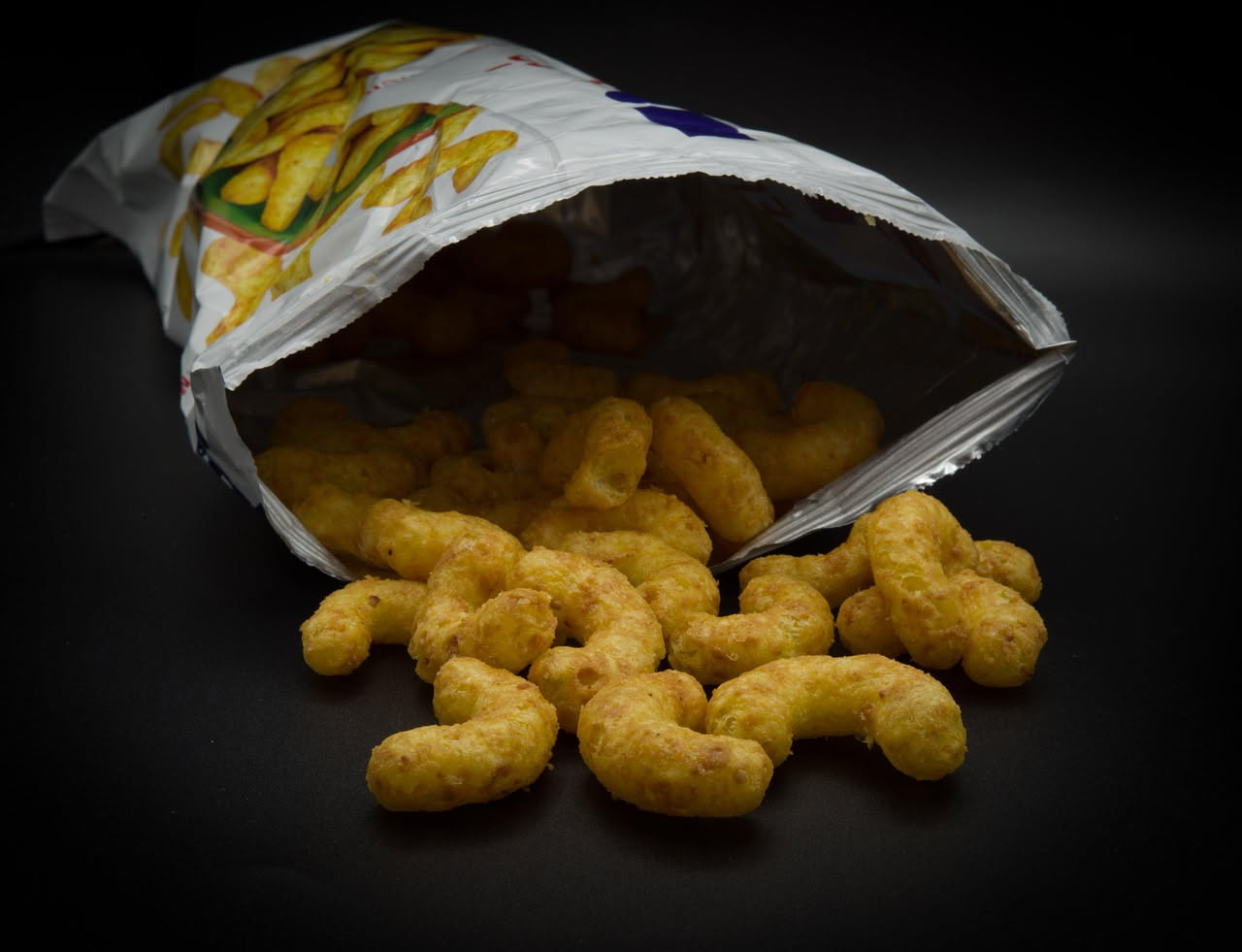 Il sodio nascosto nei cibi confezionati: quando serve davvero monitorarlo