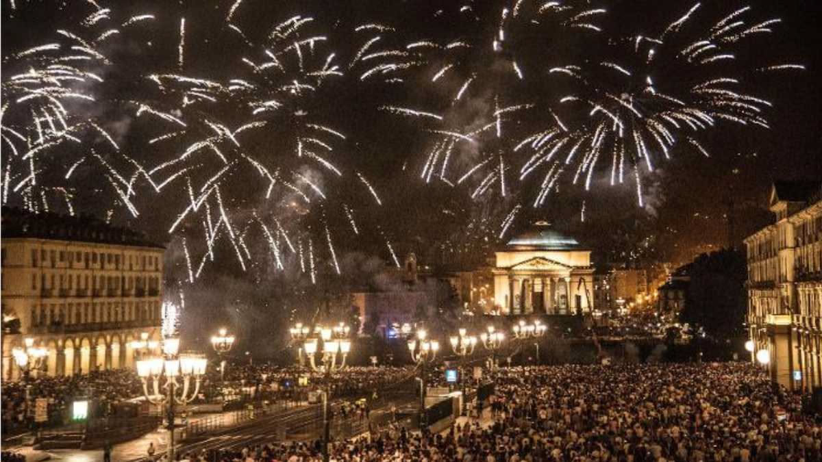 Festa del Redentore 2026: guida tra fuochi, folle e cene sull'acqua