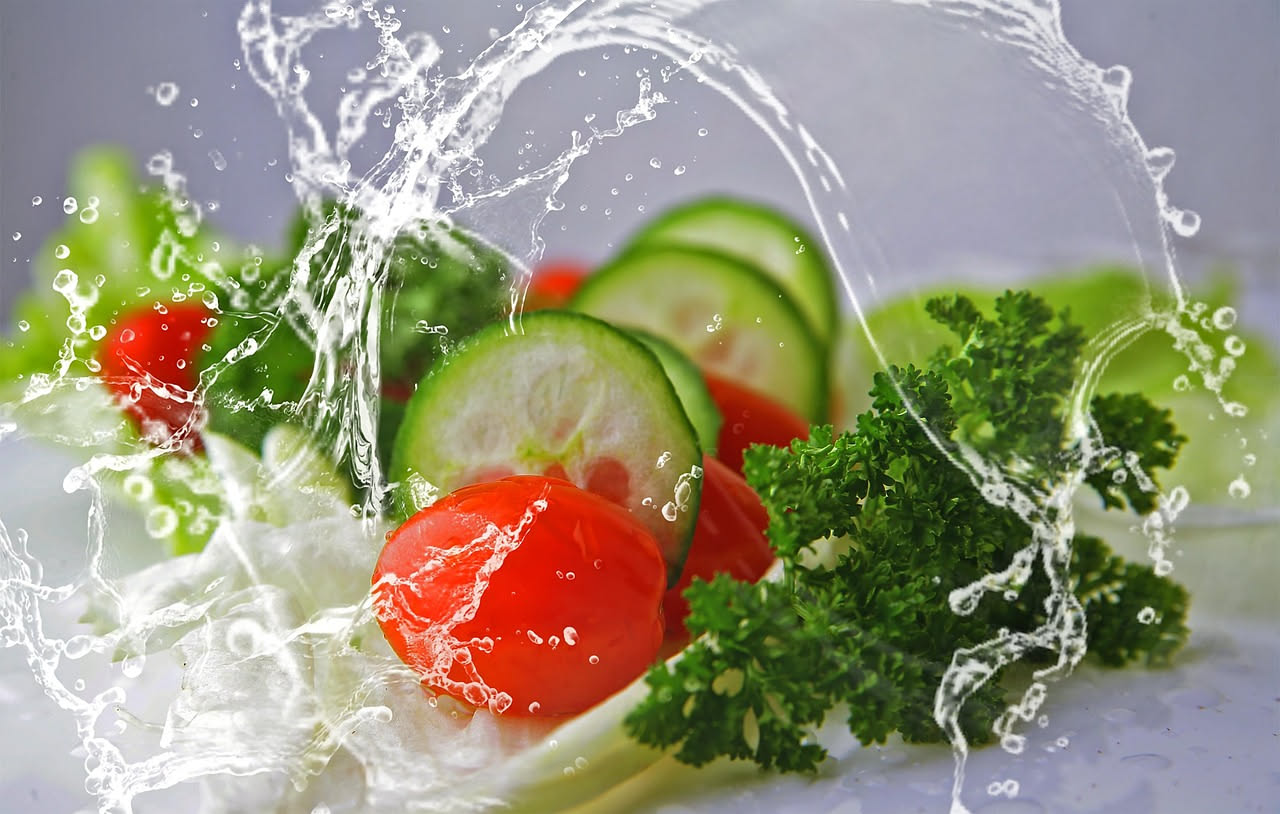 Quante verdure crude mangiare al giorno per stare bene