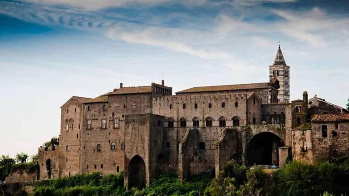 Volterra: una città etrusca tra arte e panorami toscani
