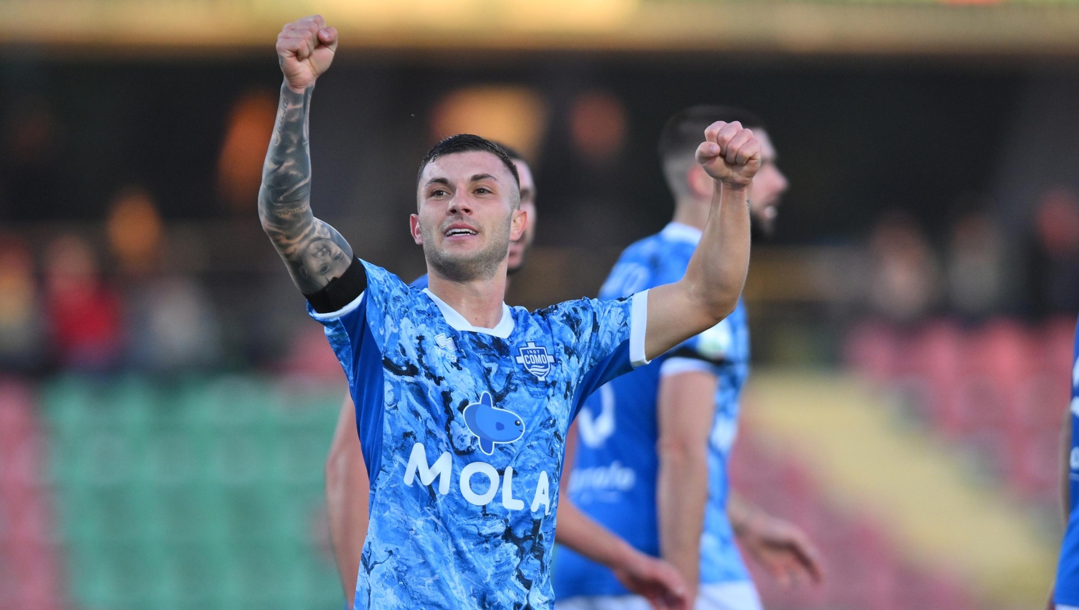 Strefezza: il gol che ha incantato il Como e avvicinato al Parma