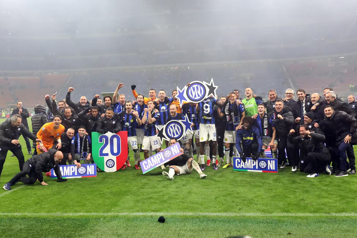 Pasillo de honor per l'Inter: il Torino segue la tradizione