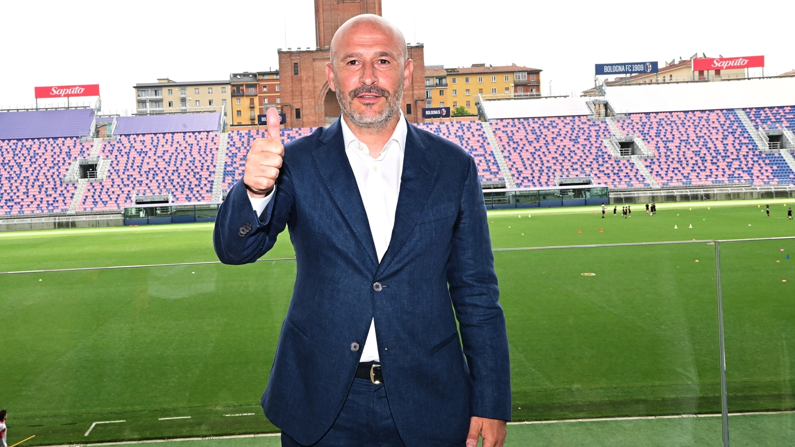 Bologna, Italiano si presenta: "Obiettivo Champions League"
