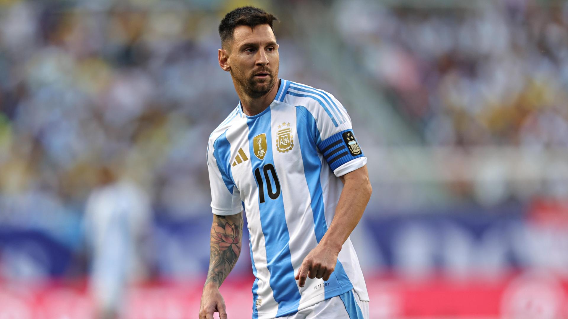 Argentina, problema fisico per Messi: "Sento fastidio"