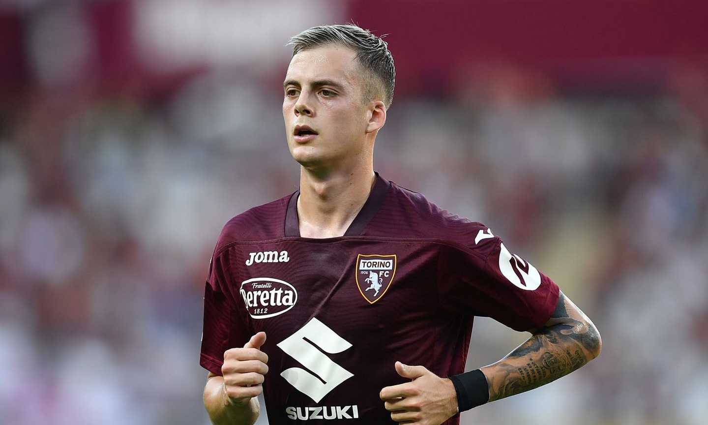 Ilic con la maglia del Torino