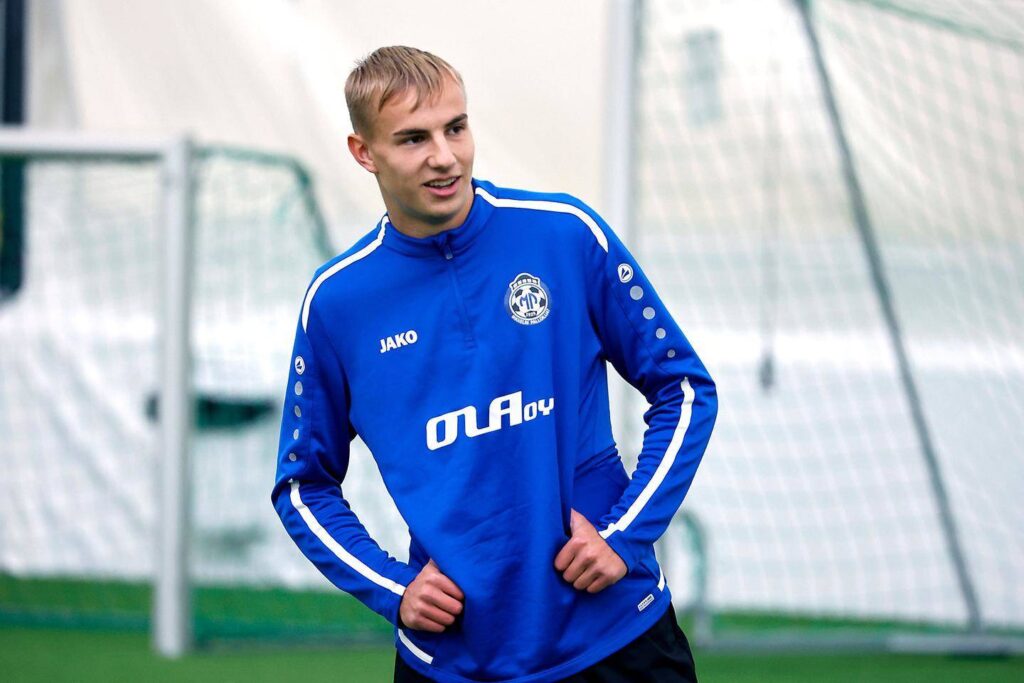 Keskinen con la maglia dell'Helsinki