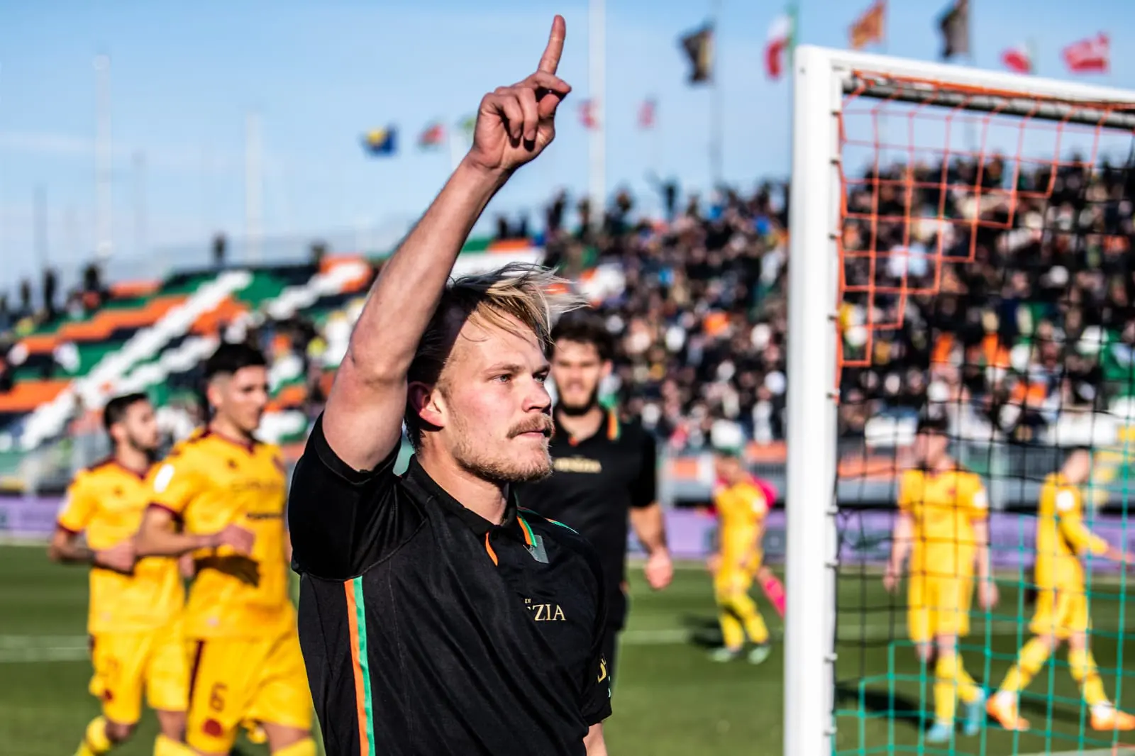 Pohjanpalo con la maglia del Venezia