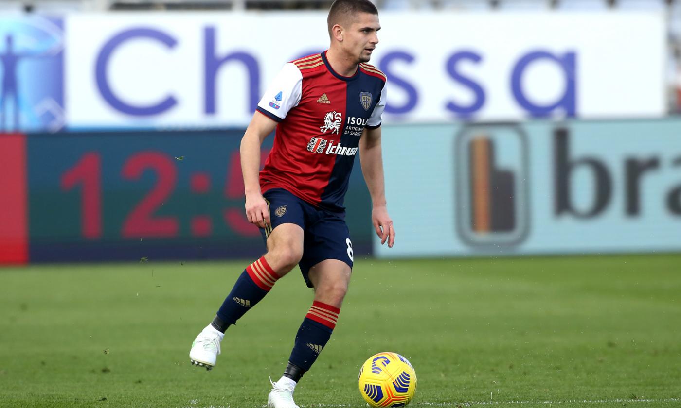 Razvan Marin con la maglia del Cagliari