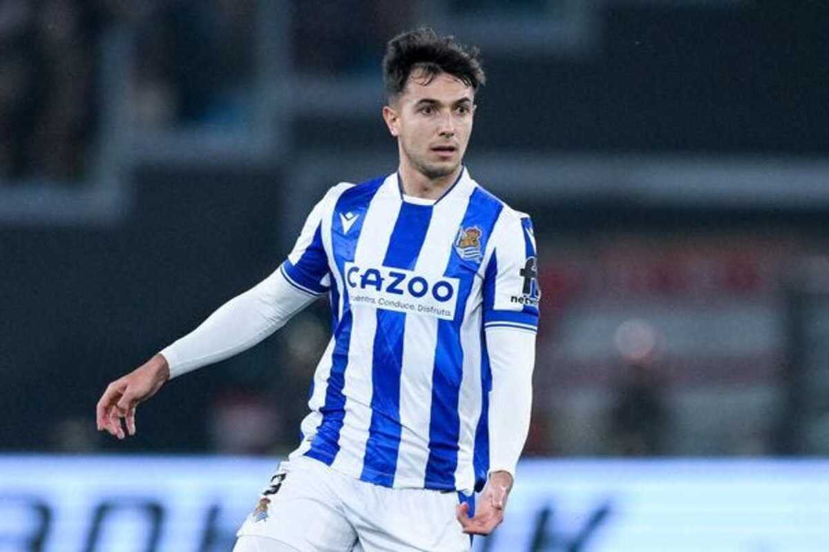 Martin Zubimendi con la maglia della Real Sociedad